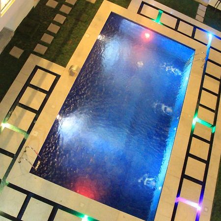 לומה Hotel Ahoefa King Salomon Garden מראה חיצוני תמונה