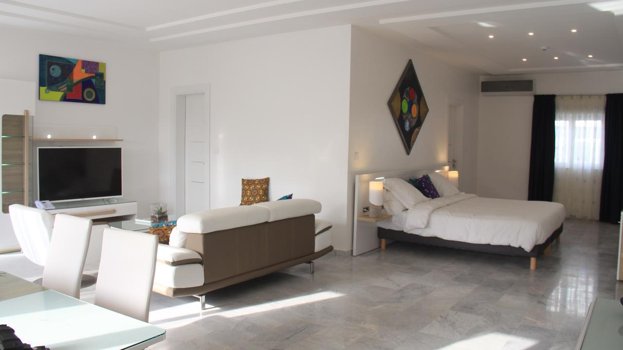 לומה Hotel Ahoefa King Salomon Garden מראה חיצוני תמונה
